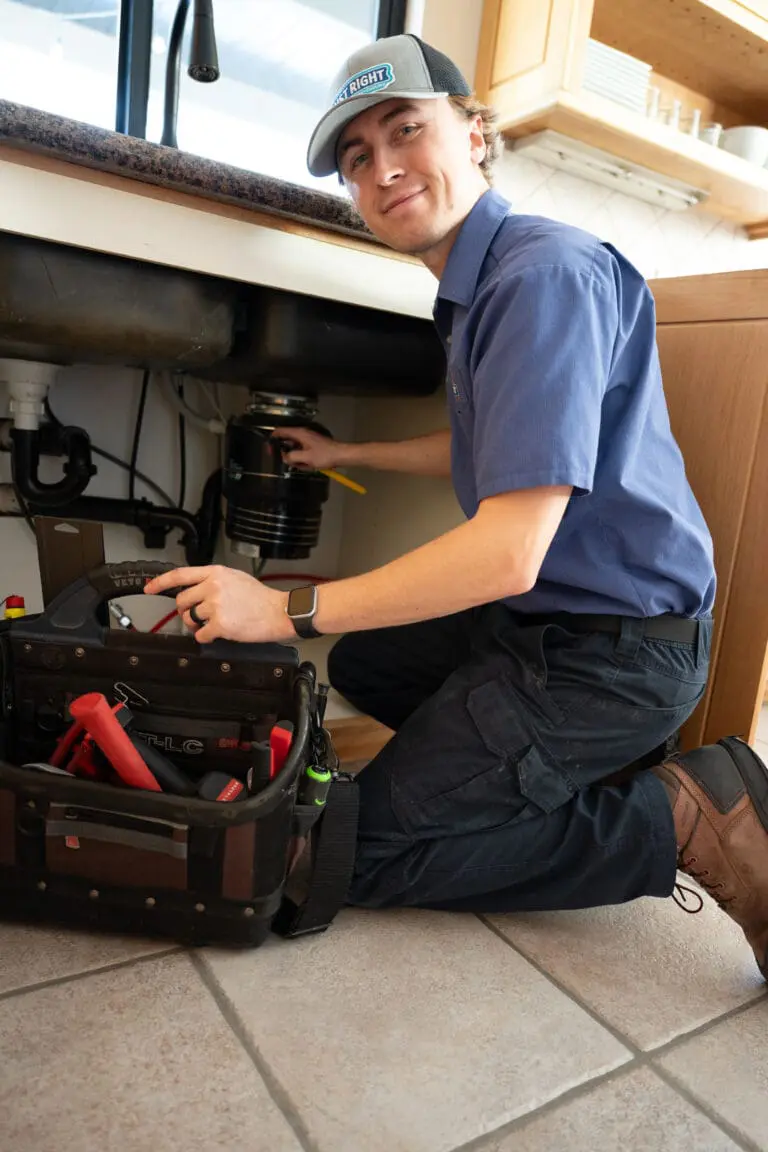 Emergency plumber near me in Draper, UT fixing pipe leaks